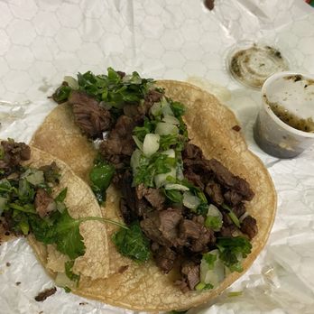 Taquitos Chicago - Steak tacos - Mexican Near Me - Chicago, Illinois