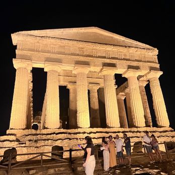 Valle dei Templi - Landmarks & Historical Buildings Near Me - Agrigento, AG Valle dei Templi - Landmarks & Historical Buildings Near Me - Agrigento, AG