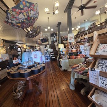 Noelle - Flowers & Gifts Near Me - Jonesborough, Tennessee Noelle - Flowers & Gifts Near Me - Jonesborough, Tennessee