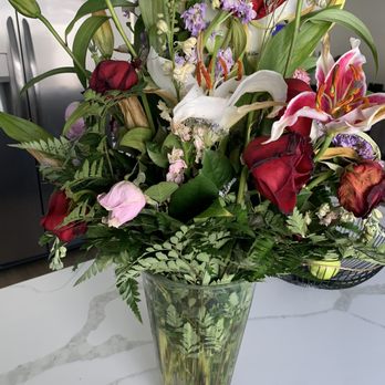 1-800-Flowers - wilted ugly floral bouquet - Florists Near Me - Las Vegas, Nevada