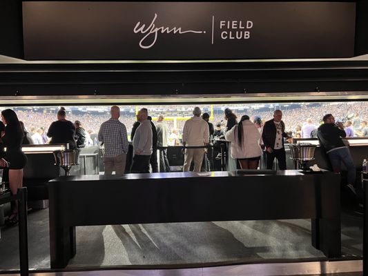 Wynn Field Club by null