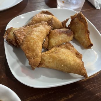 Tuyen’s Asian Bistro - Fried Cream Cheese - Vietnamese Near Me - Memphis, Tennessee Tuyen’s Asian Bistro - Fried Cream Cheese - Vietnamese Near Me - Memphis, Tennessee