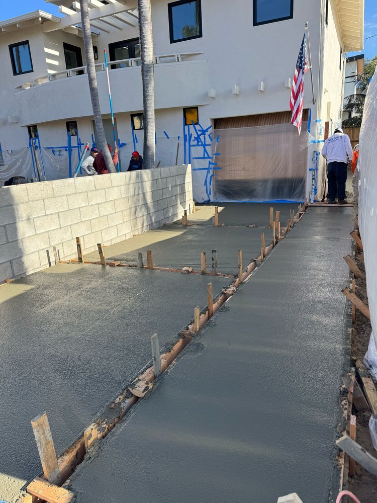 Slide of Solid Green Construction