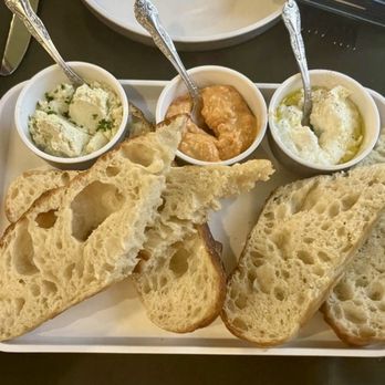 FioRito Ristorante - The bread appetizer - Tuscan Near Me - Wichita, Kansas FioRito Ristorante - The bread appetizer - Tuscan Near Me - Wichita, Kansas