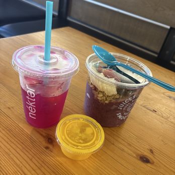Nekter Juice Bar - Iconic Acai Superfood Bowl - Juice Bars & Smoothies Near Me - Redlands, California Nekter Juice Bar - Iconic Acai Superfood Bowl - Juice Bars & Smoothies Near Me - Redlands, California