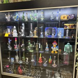 Cs Smokeshop - Hand selection of water pipes