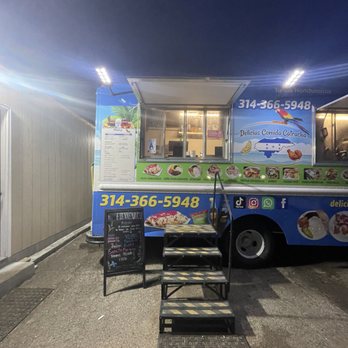 Delicias Comida Catracha - Food Trucks Near Me - Saint Louis, Missouri Delicias Comida Catracha - Food Trucks Near Me - Saint Louis, Missouri