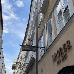 Sporer - Store street sign