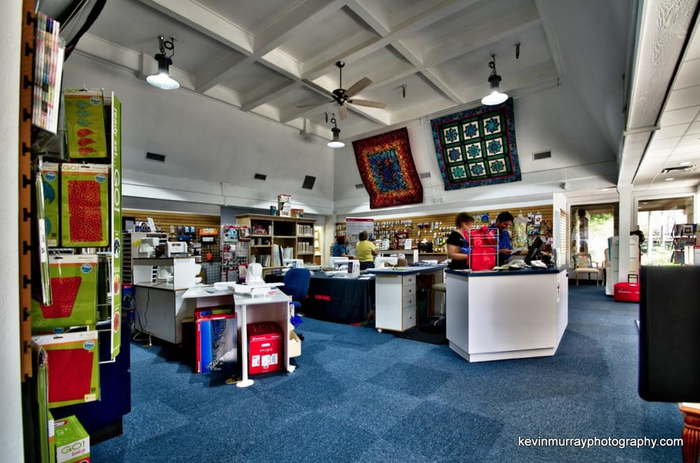 GOLDEN HAMMER CONSTRUCTION Updated September 2024 98 Photos 4033