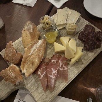 The Punchdown - Cheese plate - Wine Bars Near Me - Oakland, California