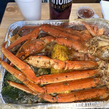 Crab & Claw Seafood - Snow crab legs,shrimp,broccoli,corn & potatoes - Seafood Markets Near Me - Philadelphia, Pennsylvania Crab & Claw Seafood - Snow crab legs,shrimp,broccoli,corn & potatoes - Seafood Markets Near Me - Philadelphia, Pennsylvania
