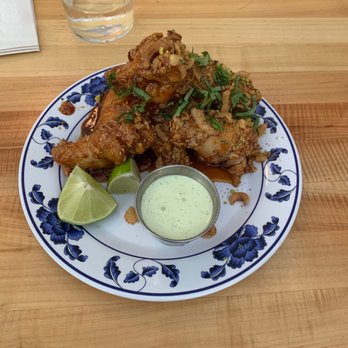 Central Pizza & Bar - Central wings - Bars Near Me - Lafayette, Louisiana Central Pizza & Bar - Central wings - Bars Near Me - Lafayette, Louisiana