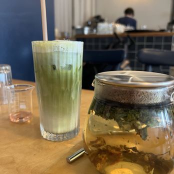 Homies Kitchen - Matcha et infusion maison (menthe/cardamome!) - Breakfast & Brunch Near Me - Bordeaux, 33