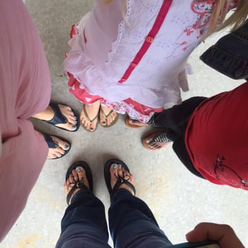 Oasis Pamper Nail & Spa - Fun Elsa toes - Nail Salons Near Me - Stuart, Florida