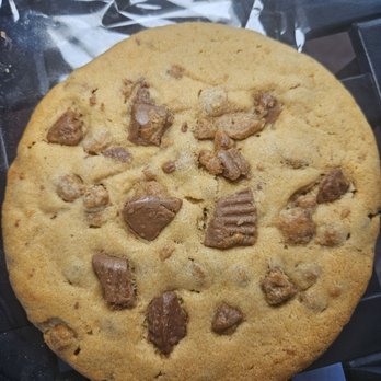 Davis Cookie - Desserts Near Me - Newton, New Jersey