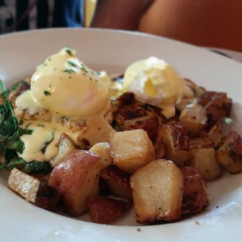 Sunset Grill - The Sante Fe - American Near Me - Fredericksburg, Texas