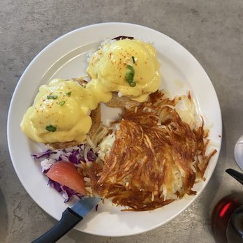 Glo's - Specialty crab Eggs Benedict - Breakfast & Brunch Near Me - Seattle, Washington Glo's - Specialty crab Eggs Benedict - Breakfast & Brunch Near Me - Seattle, Washington