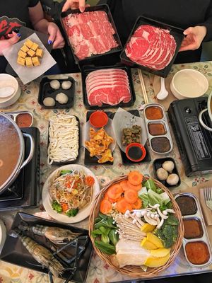 Thai Hot Pot Heaven by null