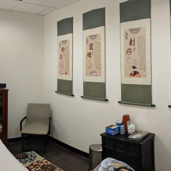 Acu Chatt - Treatment Room - Acupuncture Near Me - Chattanooga, Tennessee Acu Chatt - Treatment Room - Acupuncture Near Me - Chattanooga, Tennessee