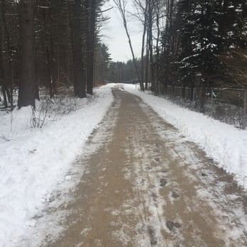 Crimmin's Field - Well maintained pathway during the winter. - Soccer Near Me - Brunswick, Maine
