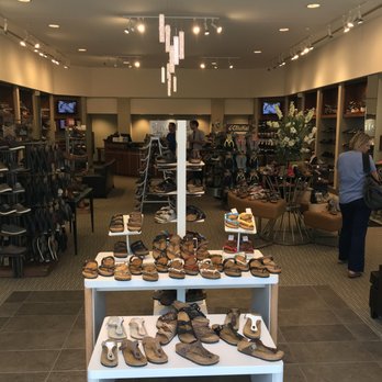 Englin's Fine Footwear - Shoe Stores Near Me - Indianapolis, Indiana Englin's Fine Footwear - Shoe Stores Near Me - Indianapolis, Indiana