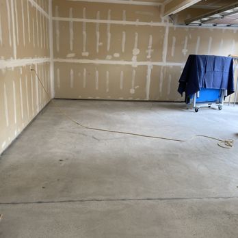 Granite Garage Floors - Greater Seattle - 2. After grinding. - Flooring Near Me Granite Garage Floors - Greater Seattle - 2. After grinding. - Flooring Near Me