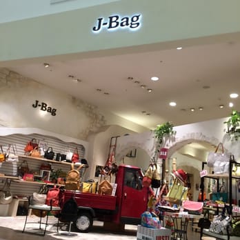 The Best 10 Leather Goods Near ディズニーストア大高イオンショッピングセンター店 In 名古屋市 緑区 愛知県 Yelp The Best 10 Leather Goods Near ディズニーストア大高イオンショッピングセンター店 In 名古屋市 緑区 愛知県 Yelp