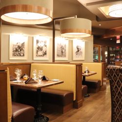 Copper Rock Steakhouse South Bend - Bar seating