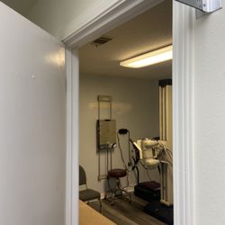 Alaina Wischmeyer Chiropractic & Wellness - Exam Room and Xray