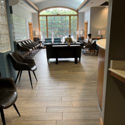 Koch Orthodontics - Empty lobby but still very slow service