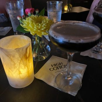 High Cotton - Cocktail Bars Near Me - Charleston, South Carolina High Cotton - Cocktail Bars Near Me - Charleston, South Carolina
