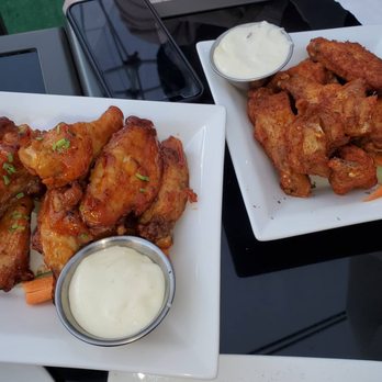 Ben's Next Door - Honey sriracha wings and Next Door's signature dry rub - Bars Near Me - Washington, DC, District of Columbia
