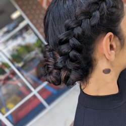 Salt Salon And Blowout Bar