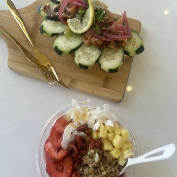 Toastique - Smoked Salmon Toast; Dragonberry Bowl - Coffee & Tea Near Me - Scottsdale, Arizona Toastique - Smoked Salmon Toast; Dragonberry Bowl - Coffee & Tea Near Me - Scottsdale, Arizona