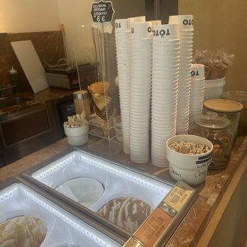 Toto Ice Cream - Ice Cream & Frozen Yogurt Near Me - Madrid, M Toto Ice Cream - Ice Cream & Frozen Yogurt Near Me - Madrid, M