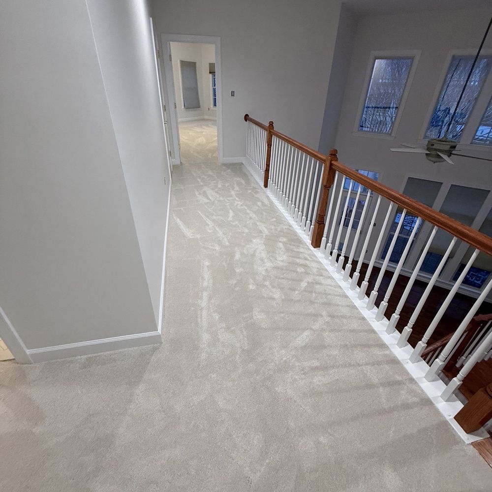 Colette Flooring - Upstairs hallway - Flooring Near Me Colette Flooring - Upstairs hallway - Flooring Near Me