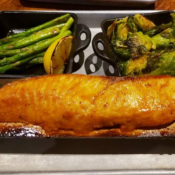 The Broadway - The Salmon was just alright. - Pizza Near Me - Boston, Massachusetts