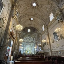 Basílica de Nuestra Señora de la Soledad