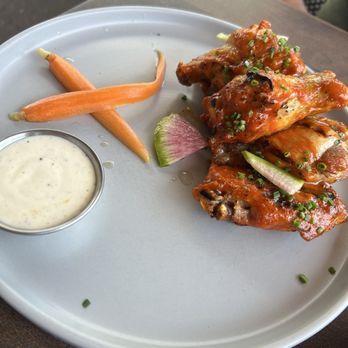Born & Bred - Valley Wings appetizer - Breakfast & Brunch Near Me - Chandler, Arizona