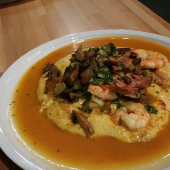 Freight House - Shrimp and grits - American Near Me - Paducah, Kentucky Freight House - Shrimp and grits - American Near Me - Paducah, Kentucky