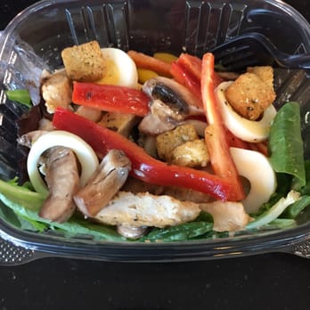 Mariano's - Salad bar creation - Grocery Near Me - Chicago, Illinois Mariano's - Salad bar creation - Grocery Near Me - Chicago, Illinois