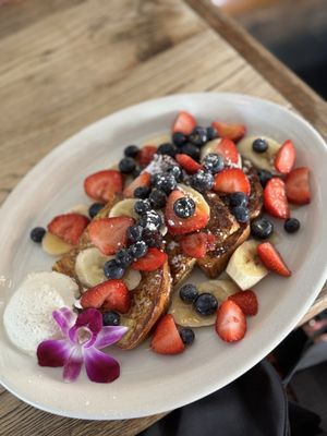 GOOFY Cafe & Dine by null