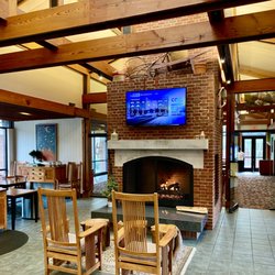 Williamsburg Woodlands Hotel & Suites