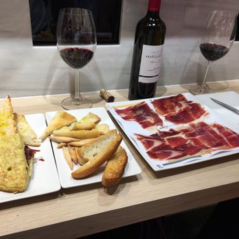 Enrique Tomas - Spanish Near Me - Madrid, M