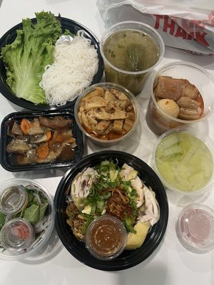 Linh Lê です。 Home - Pho95 Asian Fusion and Vietnamese
