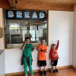 Wolfmoon Bakery