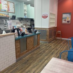 Tropical Smoothie Cafe