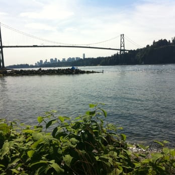 Ambleside Park - Beaches Near Me - West Vancouver, British Columbia