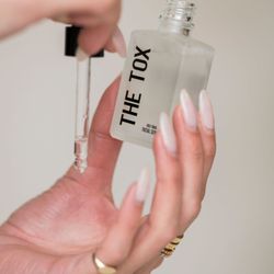 The Tox - FREE facial with purchase of body session