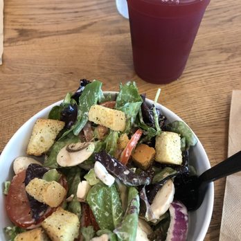 MOD Pizza - Side salad with their mixed lemonade - Fast Food Near Me - Santa Rosa, California MOD Pizza - Side salad with their mixed lemonade - Fast Food Near Me - Santa Rosa, California